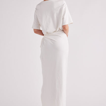 LOLA | Sukienka Maxi Oversize z Bawełny | Regulowane Troczki | Asymetryczne rozcięcie