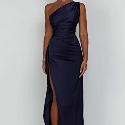 Ewa | Plisowana Satynowa Sukienka Maxi | Elegancka suknia z rozcięciem na jedno ramię na eleganckie wydarzenia