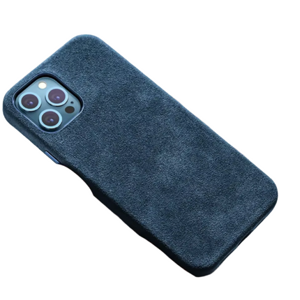 Etui MagSafe na iPhone'a | Materiał Alcantara | Ochrona premium | Odporny na zarysowania | Dopasowany krój | kompatybilne z akcesoriami MagSafe | Stylowa i trwała konstrukcja