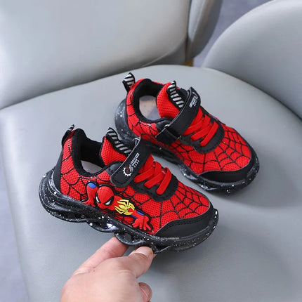 Chłopięce sportowe tenisówki LED Spider-Man | Świecące, antypoślizgowe, wygodne, oddychające buty | Zabawna i trwała konstrukcja dla aktywnych dzieci