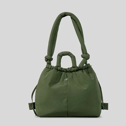 Torebka Emilia Puffer | Modny design | Wysokiej jakości materiał syntetyczny | Przestronny z wieloma przegródkami | 30x40x14cm | Zamknięcie na zamek | Wygodne uchwyty i regulowany pasek