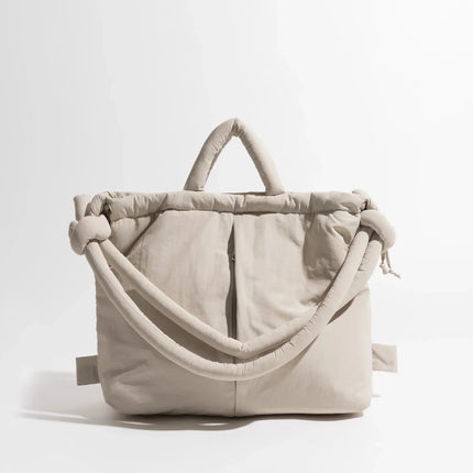 Torebka Emilia Puffer | Modny design | Wysokiej jakości materiał syntetyczny | Przestronny z wieloma przegródkami | 30x40x14cm | Zamknięcie na zamek | Wygodne uchwyty i regulowany pasek