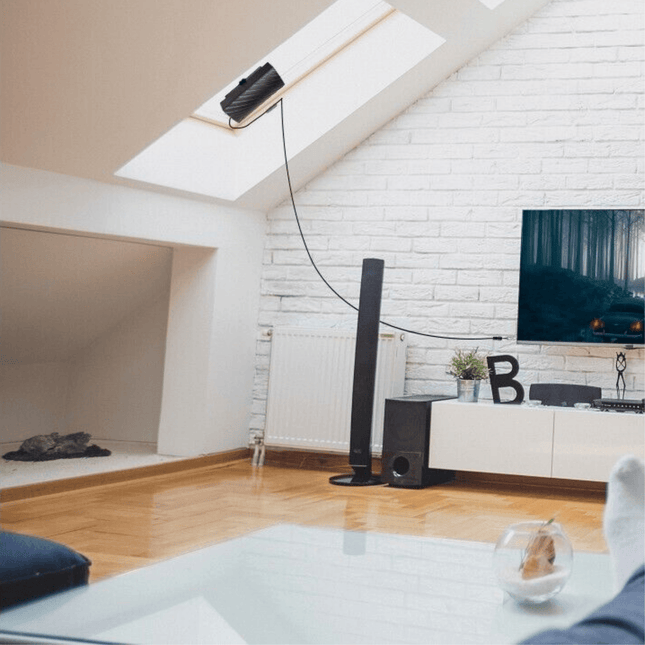 Antena HDTV Noustia | Obsługa 4K | Zasięg 600 Mil | Do Użytku Wewnątrz i Na Zewnątrz | Woododporna | Wzmocniony sygnał | Kabel Koncentryczny 5m | Rozdzielczość 1080P i 4K | Bez Opłat za Subskrypcje 