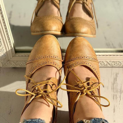 MABEL | Buty ortopedyczne w stylu vintage | Podeszwa antypoślizgowa | Stylowy komfort | Poprawiona pozycja | Zalecany rozmiar większy