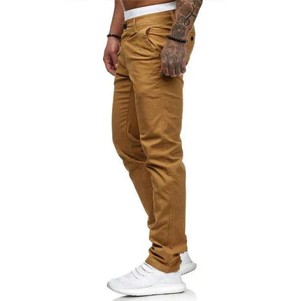 Szafa Melbourne | Męskie spodnie chino slim fit | Wszechstronna odzież na co dzień w jednolitym kolorze | Oddychający materiał zapewniający komfort przez cały dzień | Idealny do pracy lub na weekendowe wyjścia | Nowoczesna zwężana sylwetka