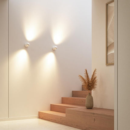 Nowoczesna lampa ścienna PONTOS | Trwała oprawa LED | Energooszczędny | Idealny do pomieszczeń mieszkalnych | Łatwa instalacja | Wszechstronny design