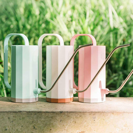 Geometryczna konewka na gęsiej powieki | Duża pojemność | Długa wylewka ze stali nierdzewnej | Stylowy, nowoczesny design | Trwały materiał polipropylenowy | Idealny do roślin domowych i wiszących | Możesz uzupełnić | Pastelowe kolory