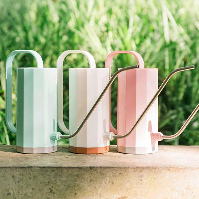 Geometryczna konewka na gęsiej powieki | Duża pojemność | Długa wylewka ze stali nierdzewnej | Stylowy, nowoczesny design | Trwały materiał polipropylenowy | Idealny do roślin domowych i wiszących | Możesz uzupełnić | Pastelowe kolory